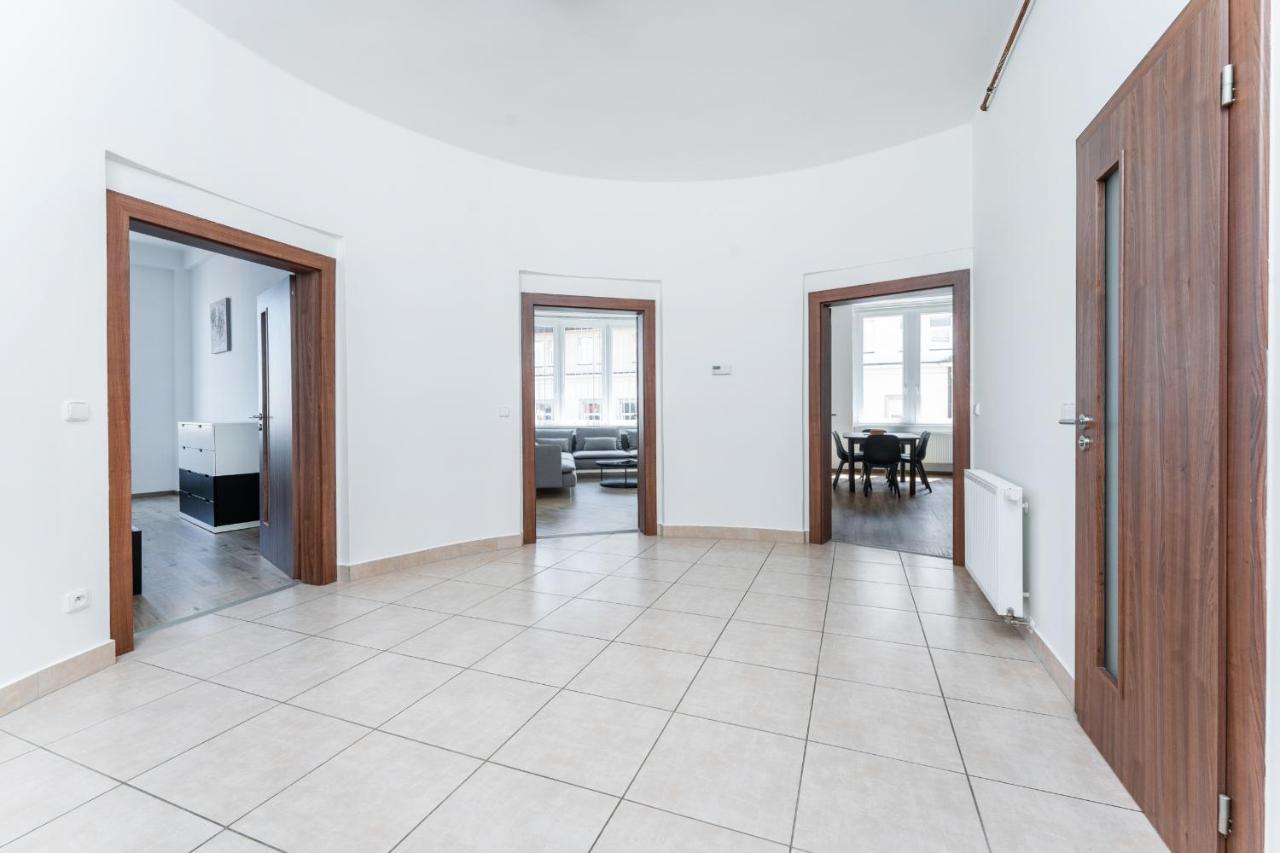 Apartman Riegrovo Namesti Poděbrady Dış mekan fotoğraf